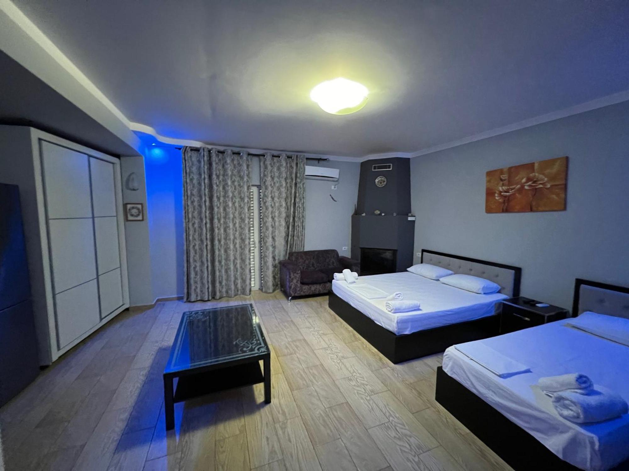 Golden Apartment Sarandë Buitenkant foto
