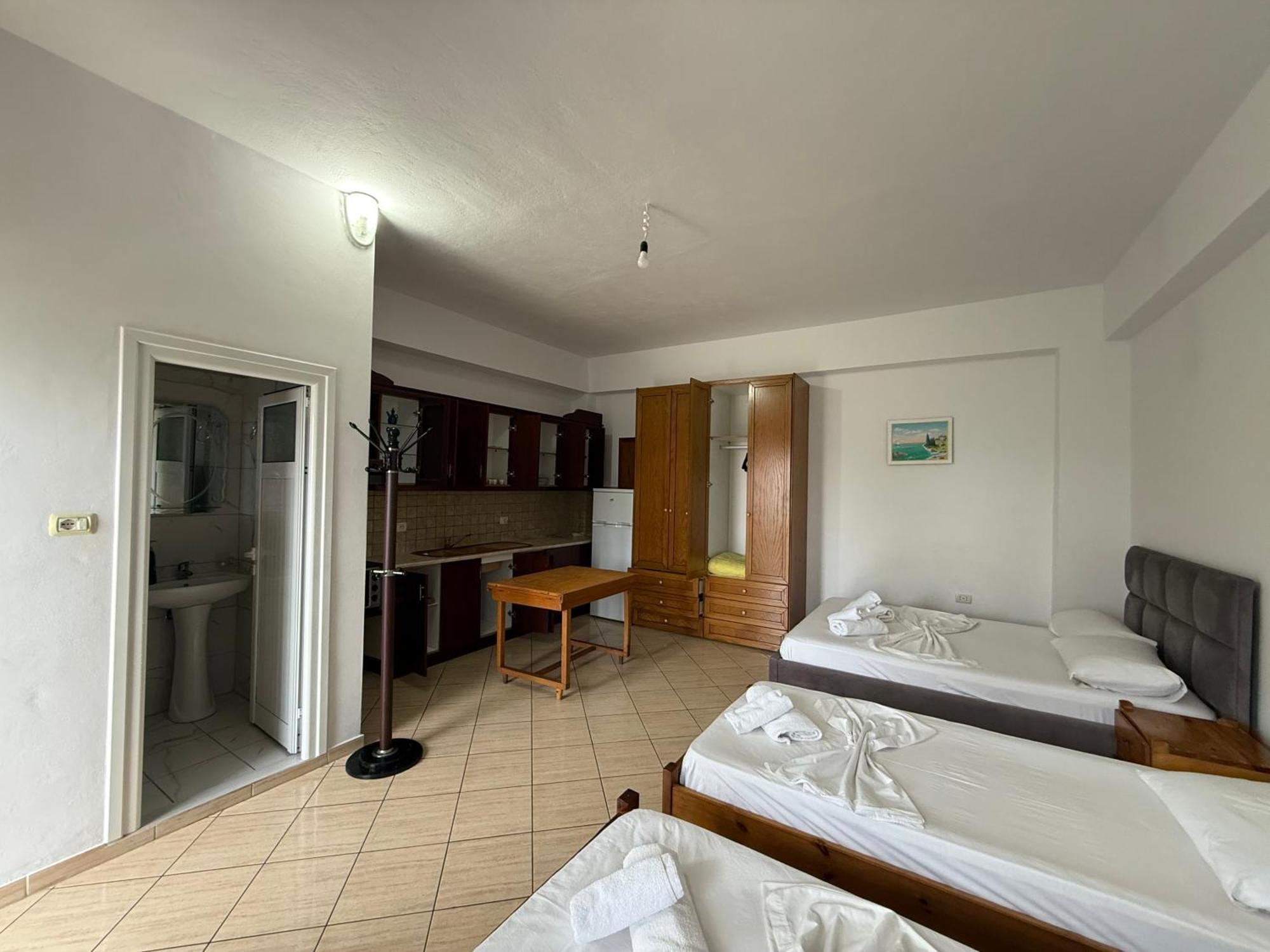 Golden Apartment Sarandë Buitenkant foto